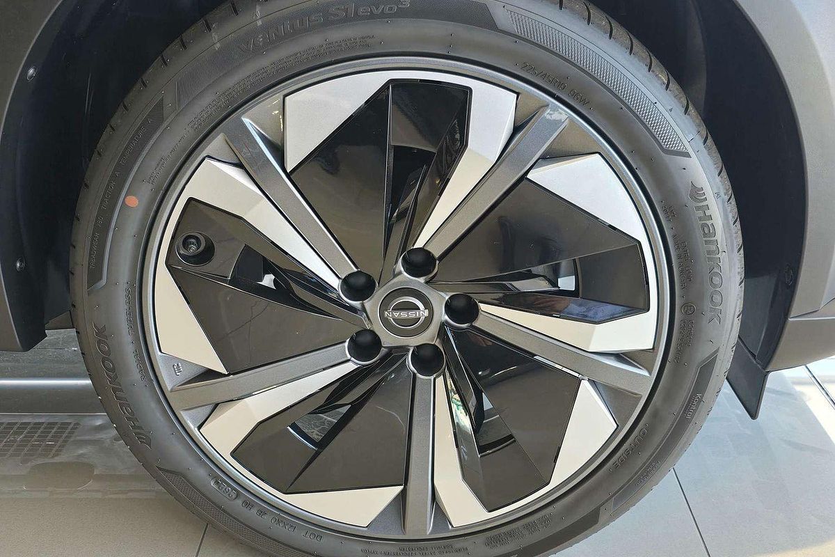 2024 Nissan JUKE ST-L F16