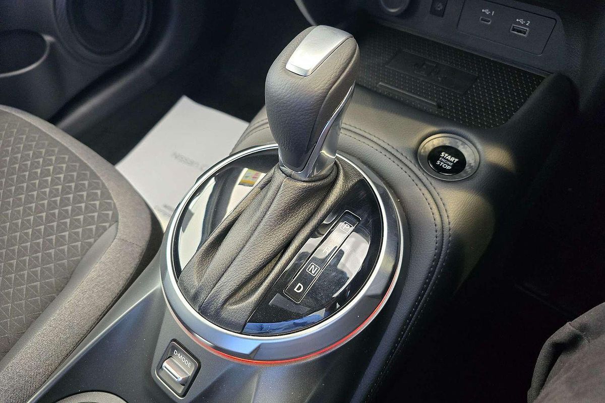 2024 Nissan JUKE ST-L F16