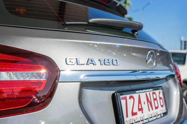 2019 Mercedes-Benz GLA-Class GLA180 Urban Edition X156