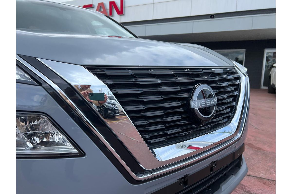 2025 Nissan X-TRAIL ST-L T33
