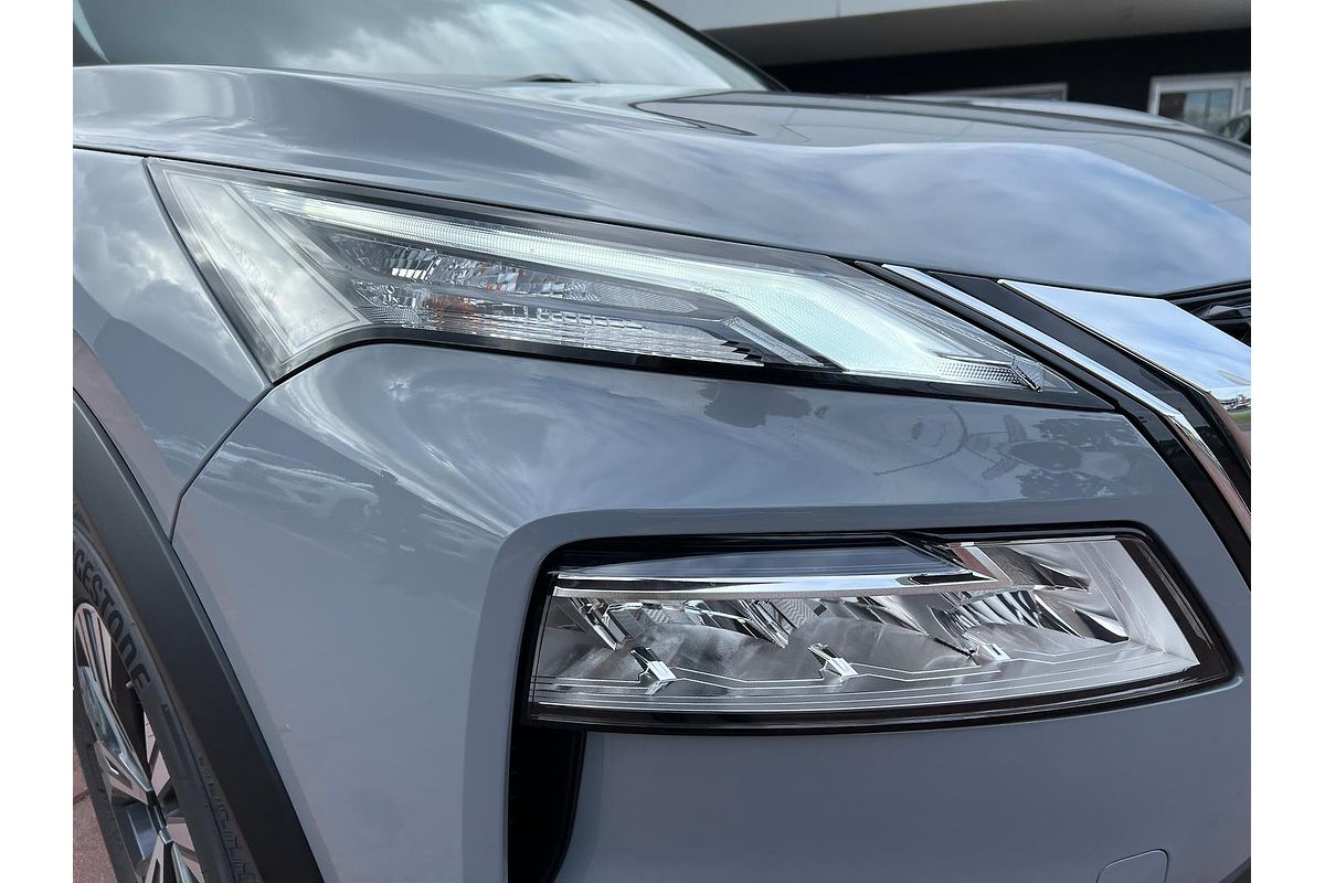 2025 Nissan X-TRAIL ST-L T33