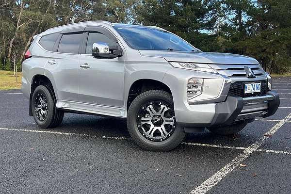 2022 Mitsubishi Pajero Sport Exceed QF