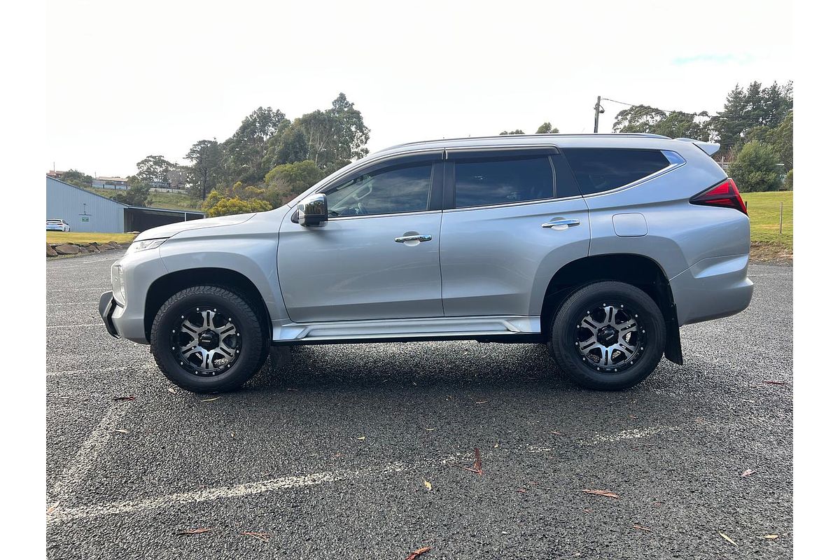 2022 Mitsubishi Pajero Sport Exceed QF