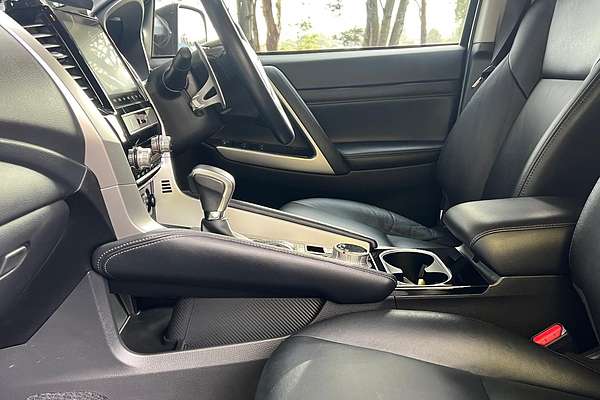 2022 Mitsubishi Pajero Sport Exceed QF