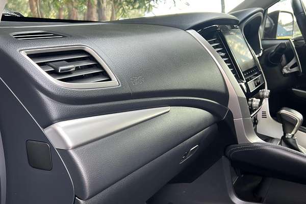 2022 Mitsubishi Pajero Sport Exceed QF