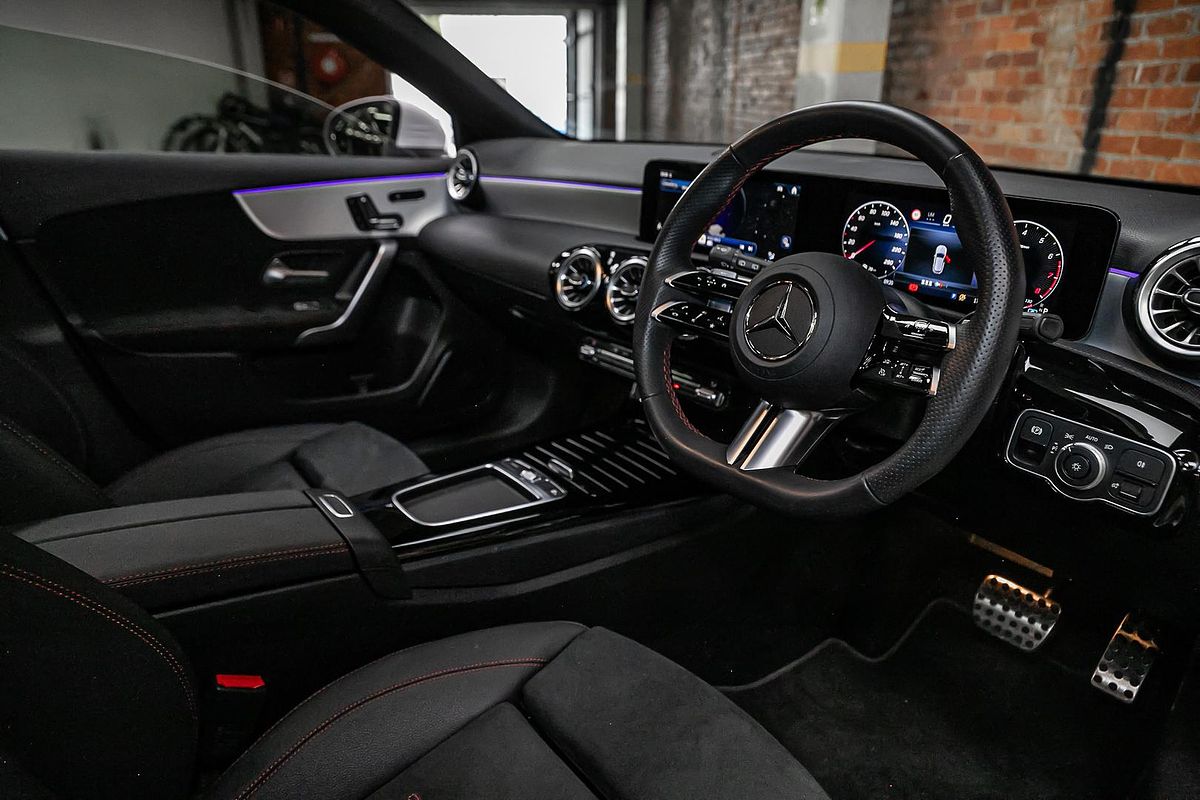 2024 Mercedes-Benz A-Class A200 W177