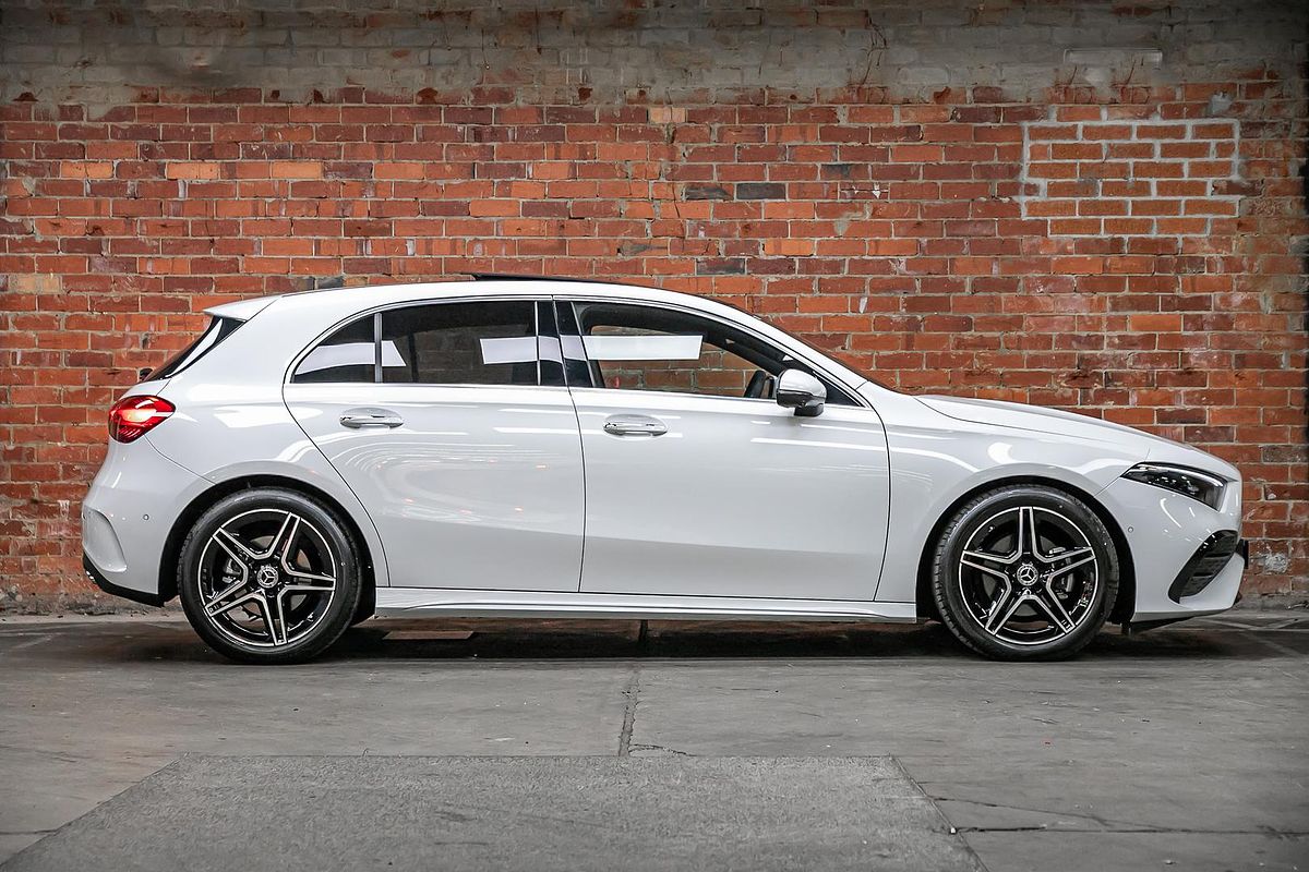 2024 Mercedes-Benz A-Class A200 W177