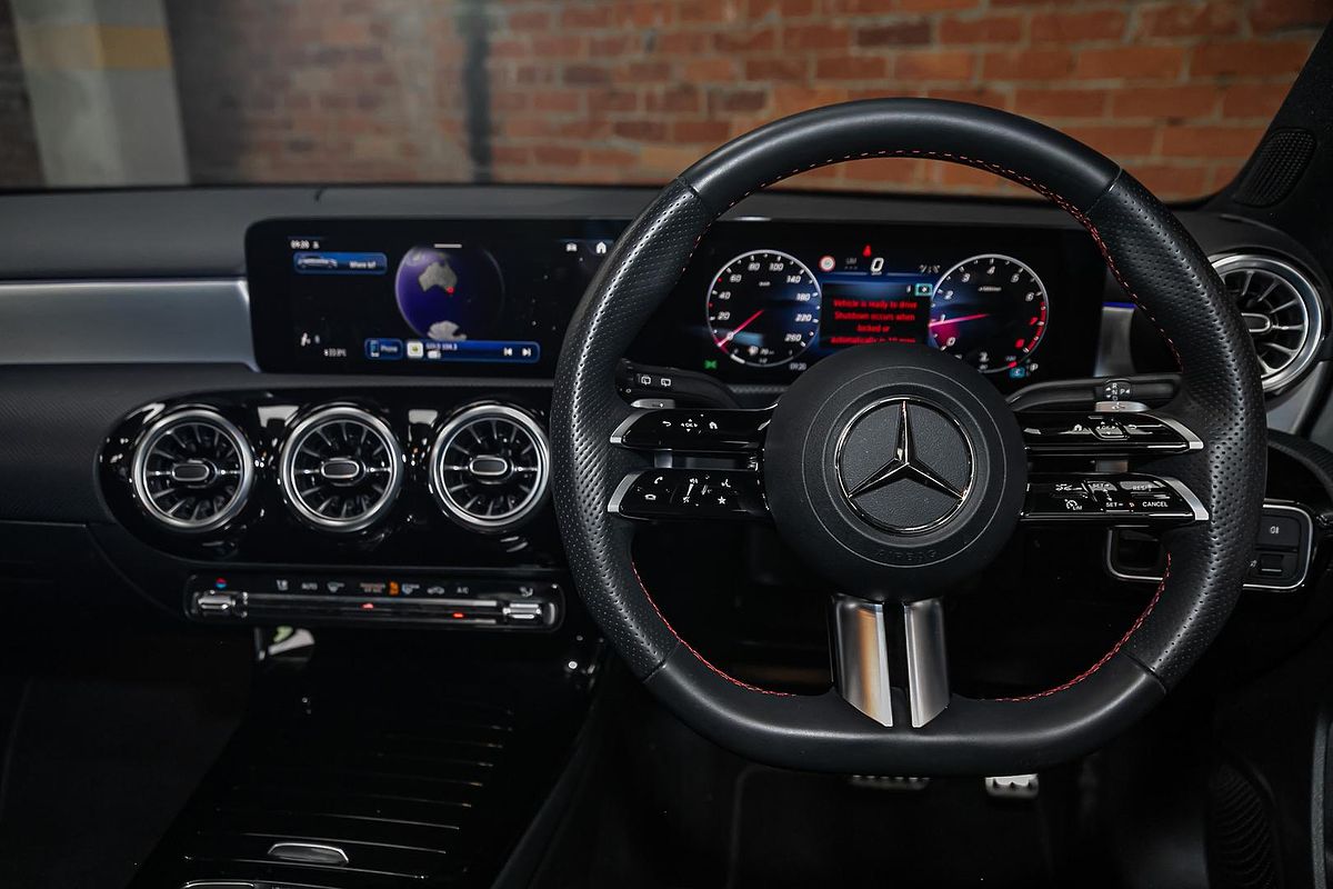 2024 Mercedes-Benz A-Class A200 W177