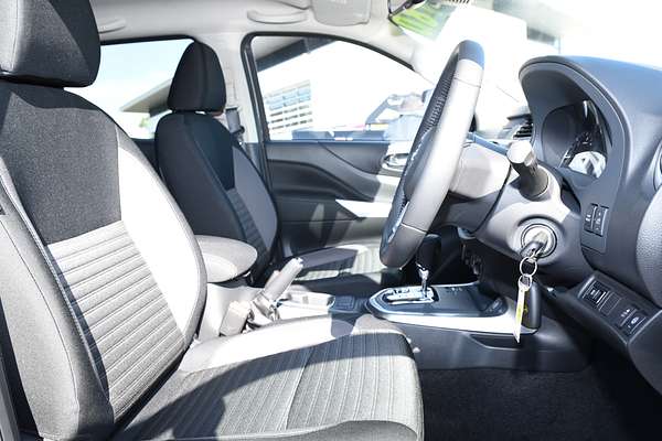 2025 Nissan Navara ST D23 4X4