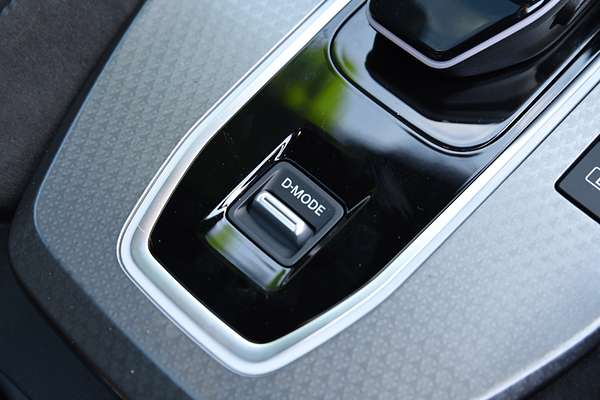 2024 Nissan QASHQAI N-DESIGN e-POWER J12