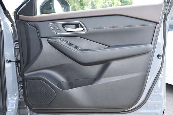 2025 Nissan X-TRAIL Ti-L e-POWER T33