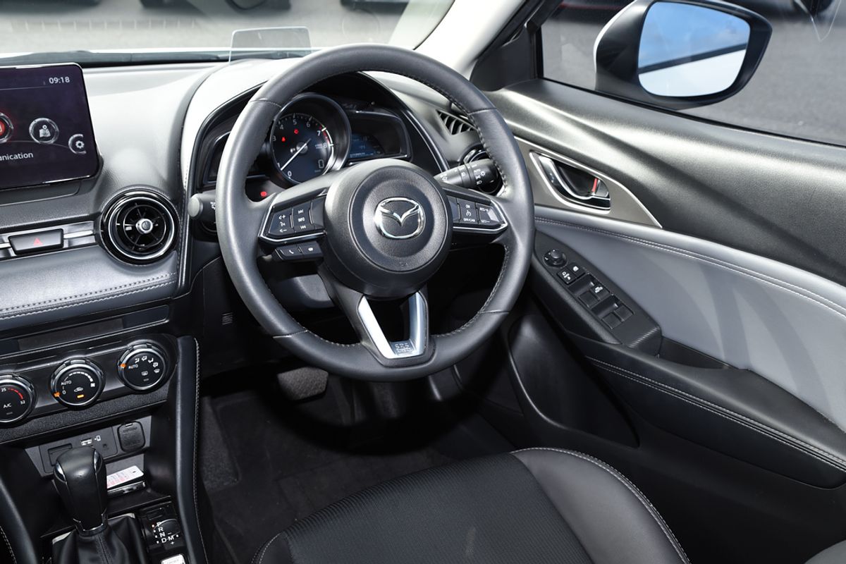 2022 Mazda CX-3 sTouring DK