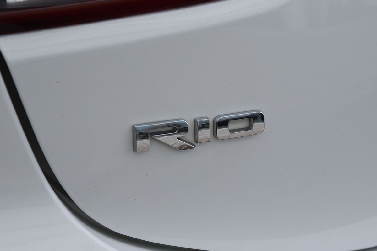 2017 Kia Rio S YB