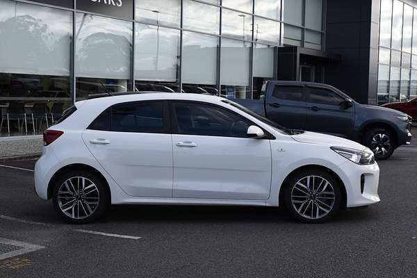 2017 Kia Rio S YB