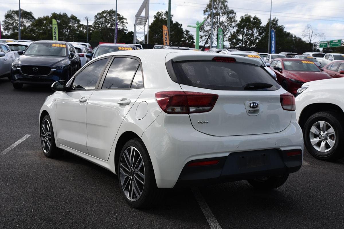 2017 Kia Rio S YB