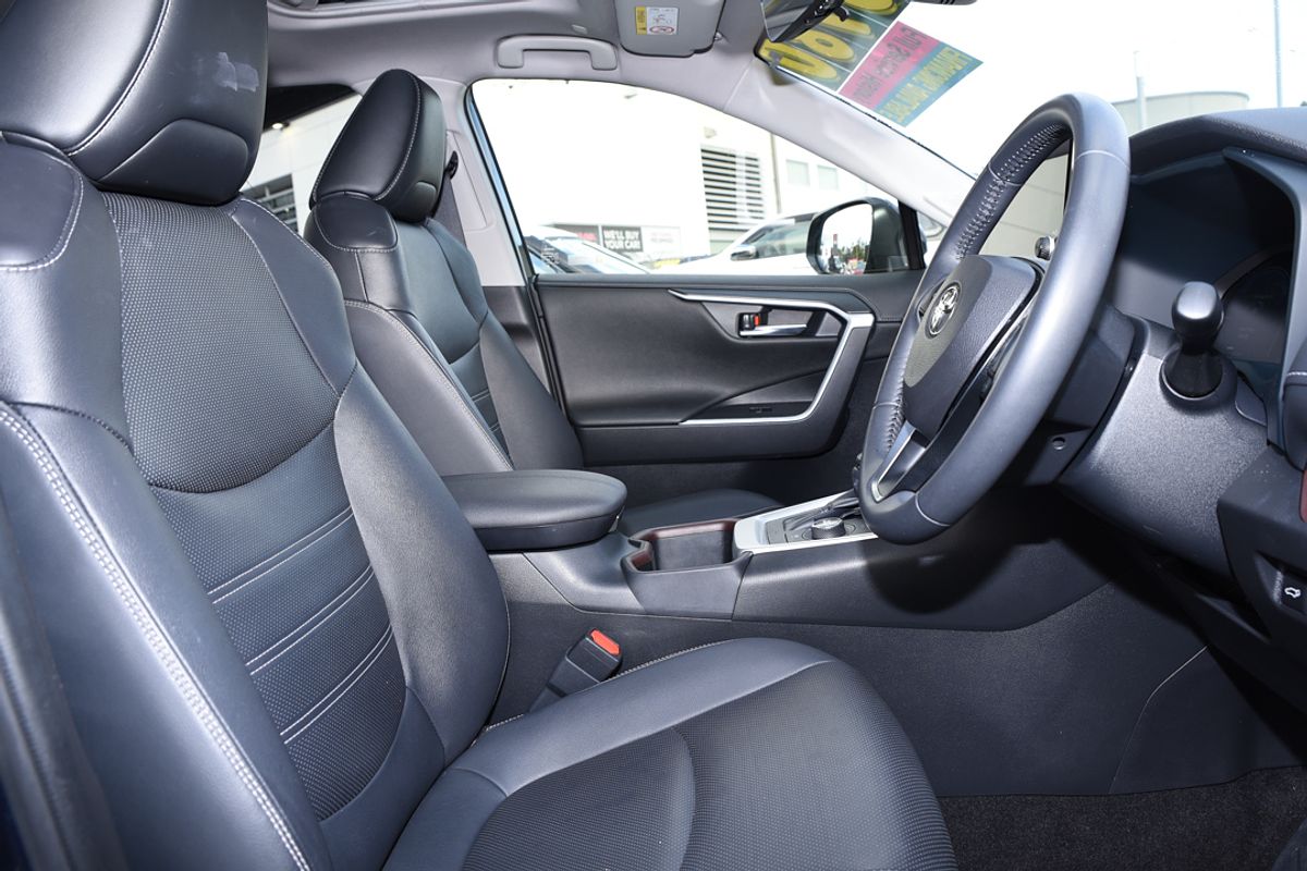 2024 Toyota RAV4 Cruiser AXAH52R