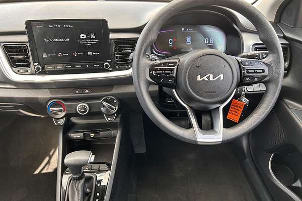 2024 Kia Stonic S YB