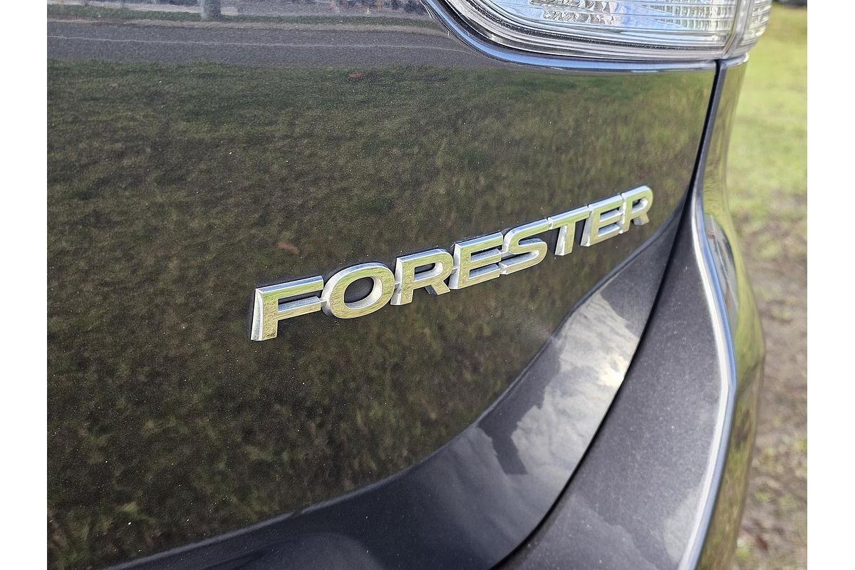 2019 Subaru Forester 2.5i Premium S5