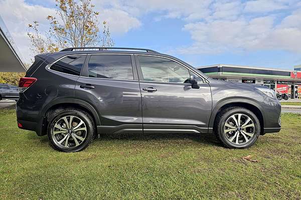 2019 Subaru Forester 2.5i Premium S5