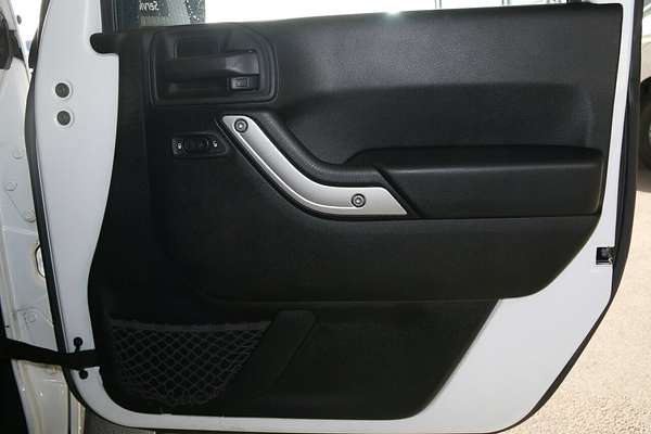 2015 Jeep Wrangler Overland JK