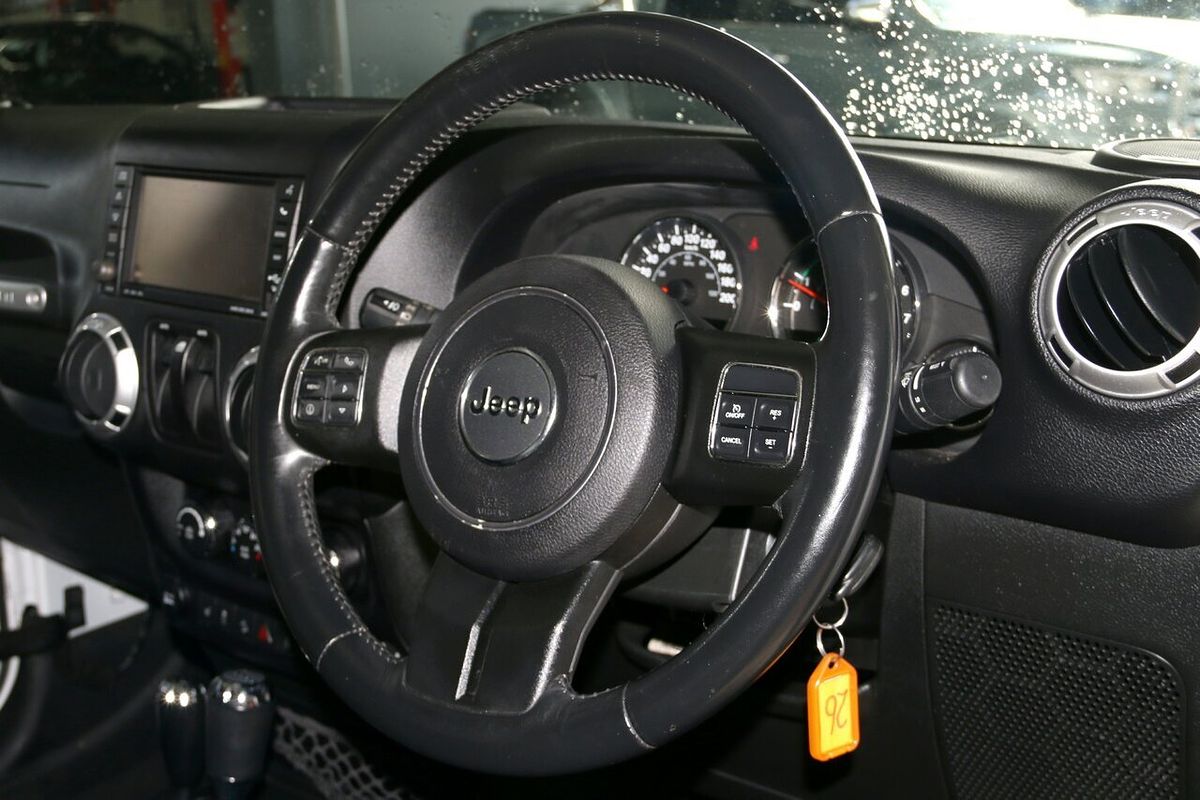 2015 Jeep Wrangler Overland JK