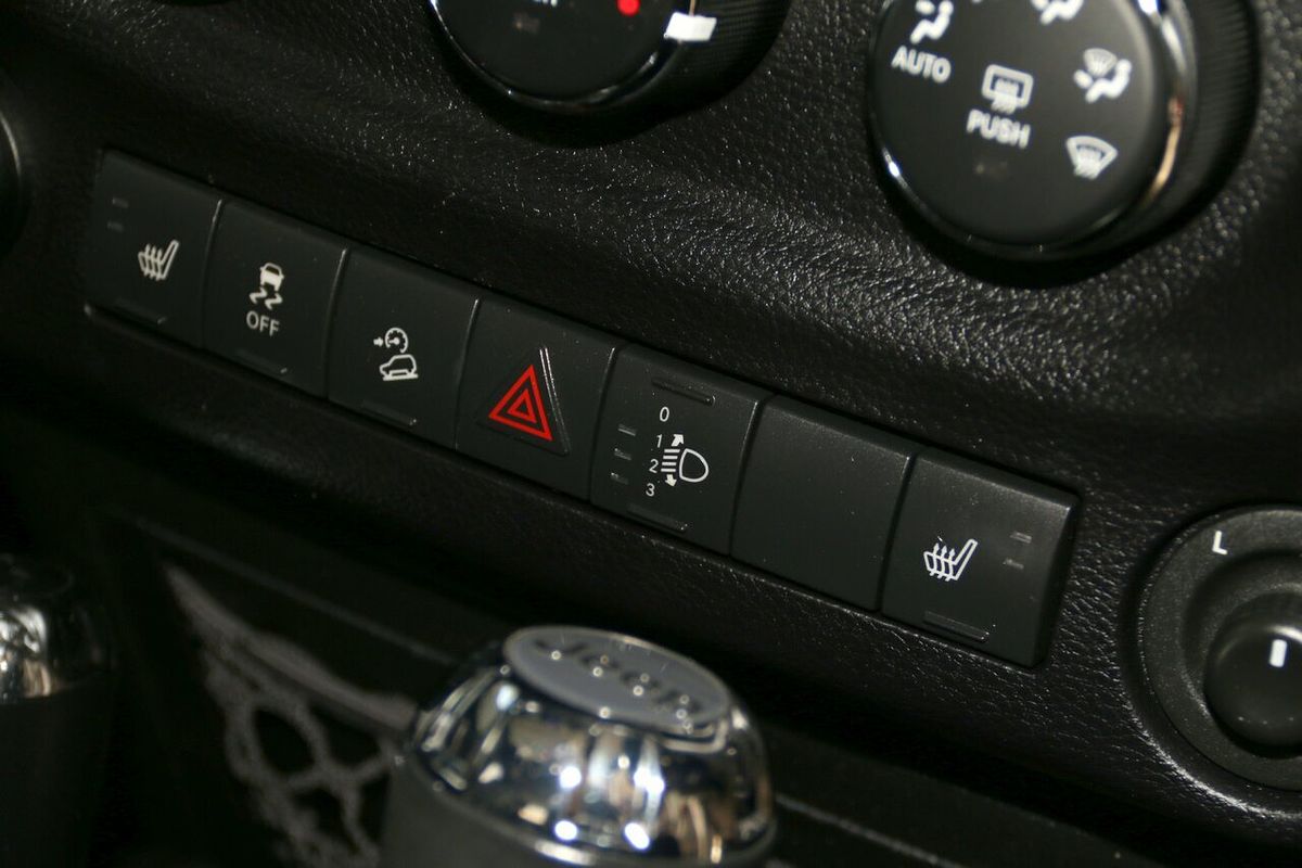 2015 Jeep Wrangler Overland JK