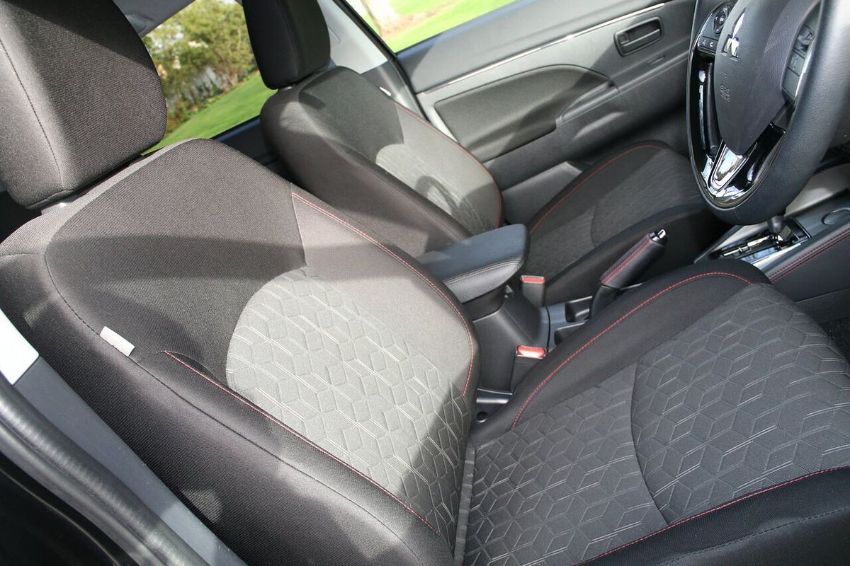 2024 Mitsubishi ASX MR XD