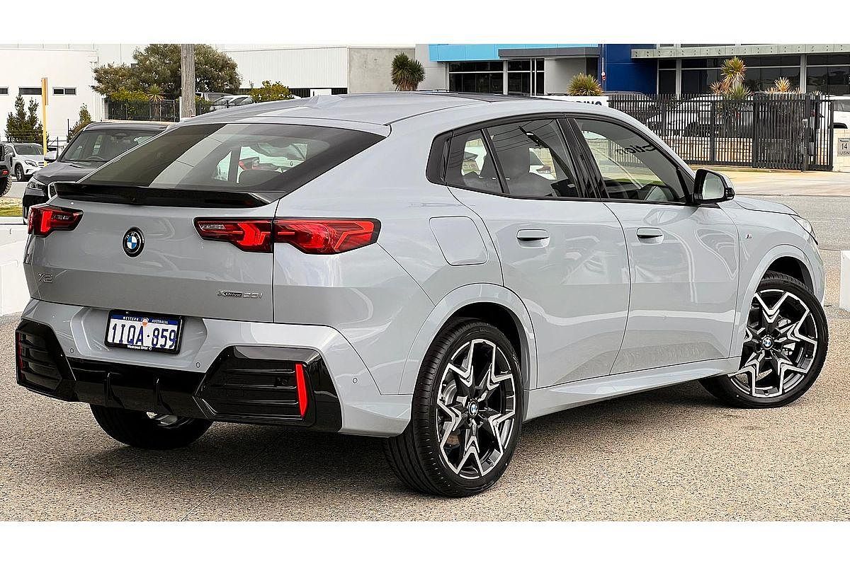 2025 BMW X2 xDrive20i M Sport U10