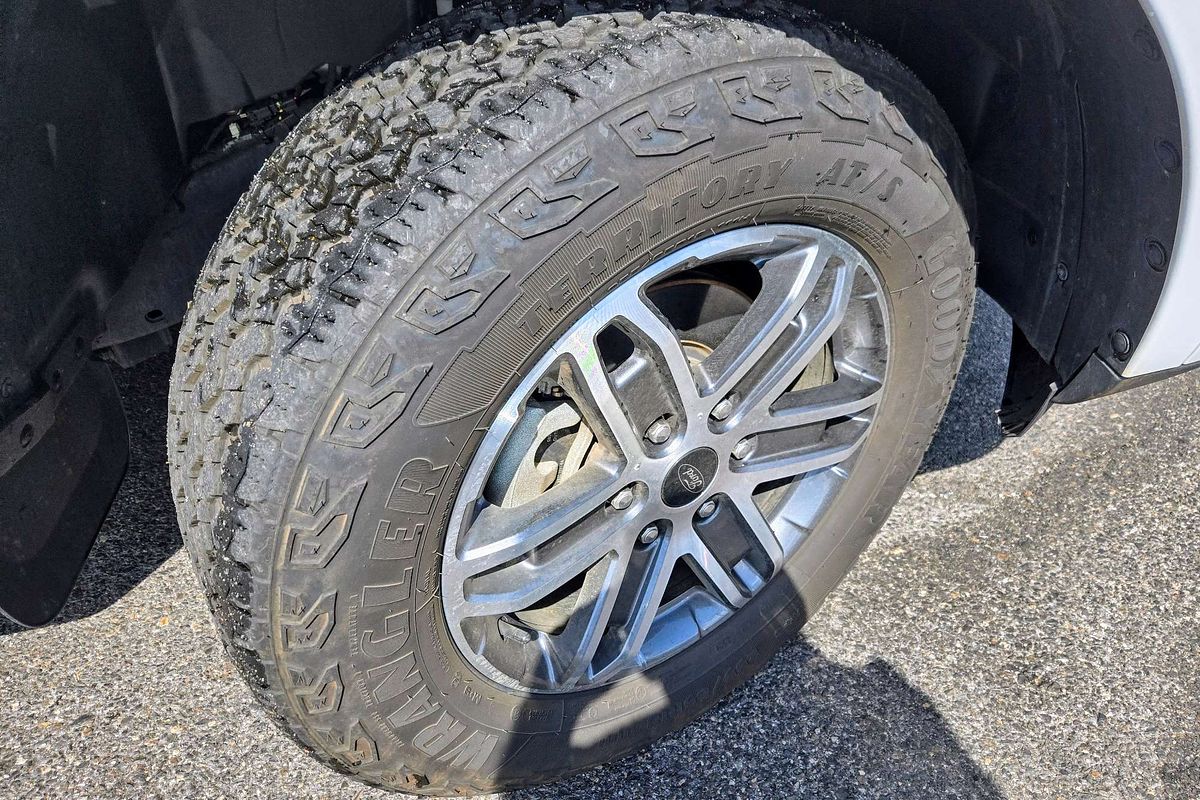 2024 Ford Everest Trend  2.0L