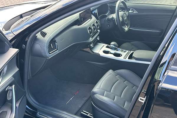 2022 Kia Stinger