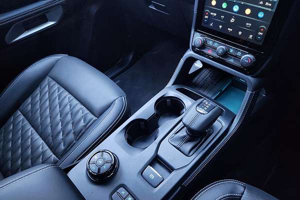 2025 Ford Everest Platinum 3.0L