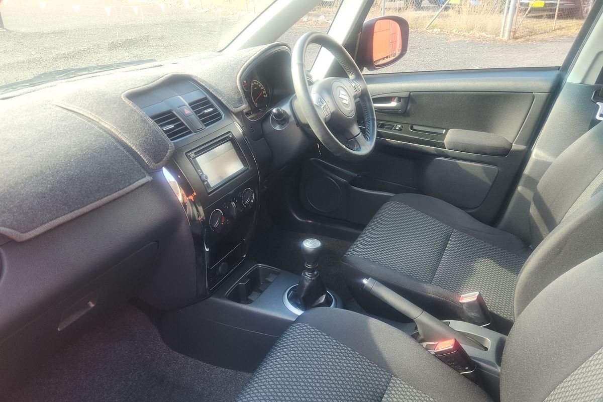 2013 Suzuki SX4 Crossover Navigator GYA