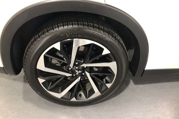 2024 Mitsubishi Outlander Aspire ZM