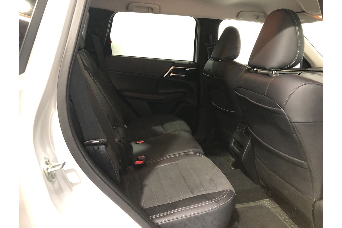 2024 Mitsubishi Outlander Aspire ZM