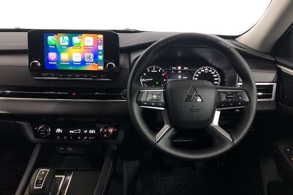 2024 Mitsubishi Outlander Aspire ZM