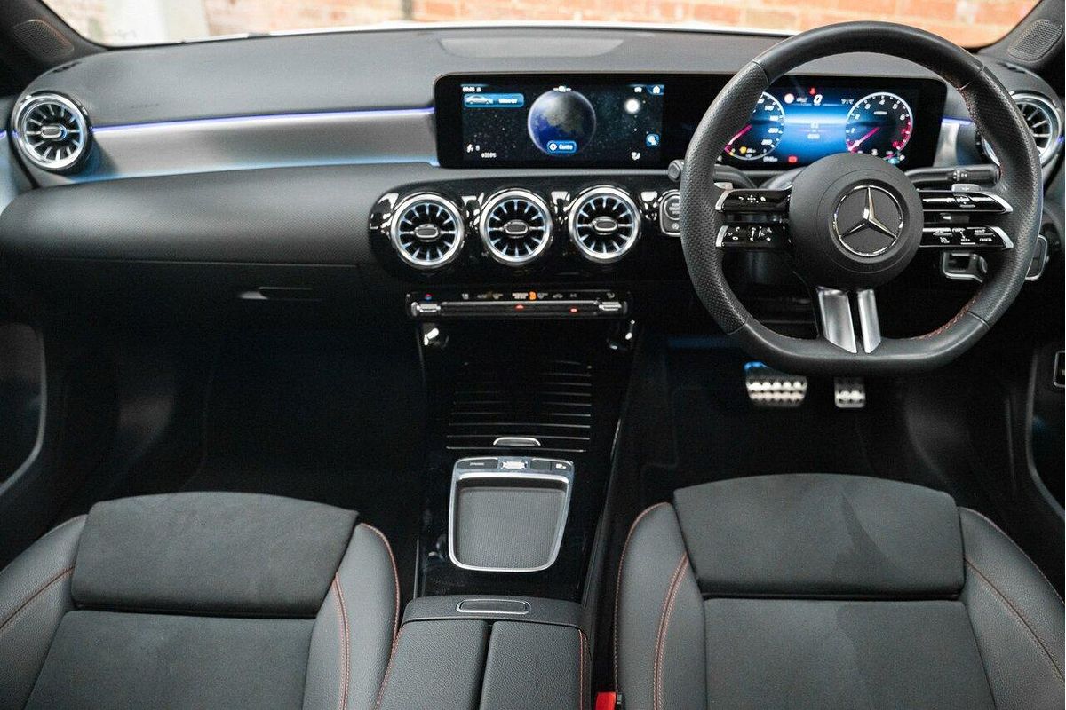 2024 Mercedes-Benz A-Class A200 V177