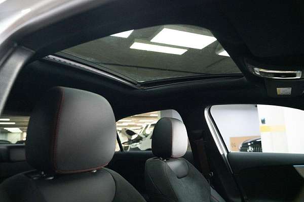 2024 Mercedes-Benz A-Class A200 V177