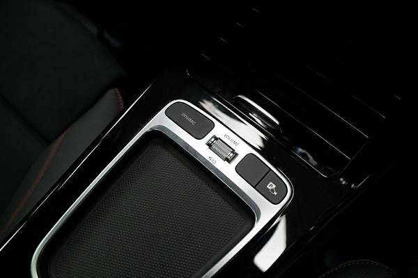 2024 Mercedes-Benz A-Class A200 V177