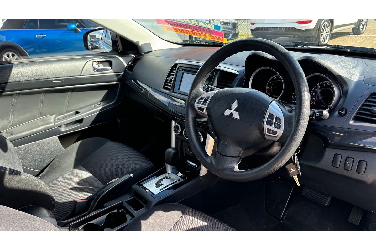 2017 Mitsubishi Lancer ES Sport CF