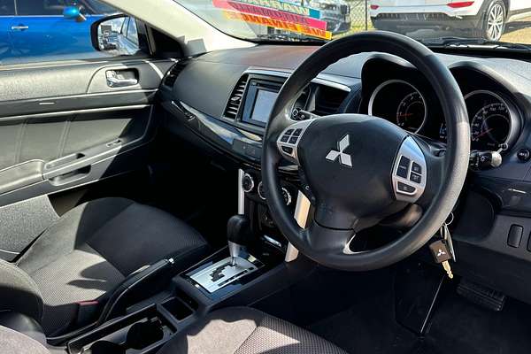 2017 Mitsubishi Lancer ES Sport CF