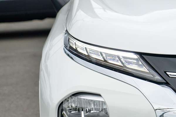 2025 Mitsubishi Outlander Exceed ZM
