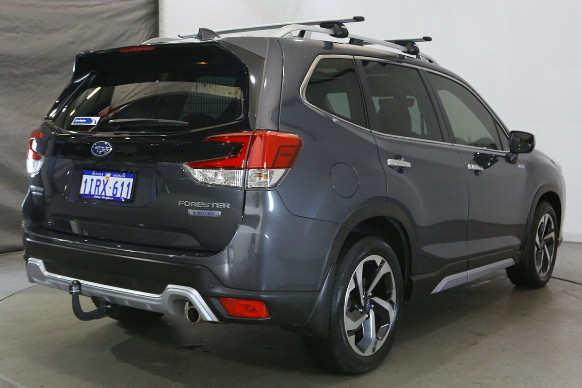 2023 Subaru Forester Hybrid S S5