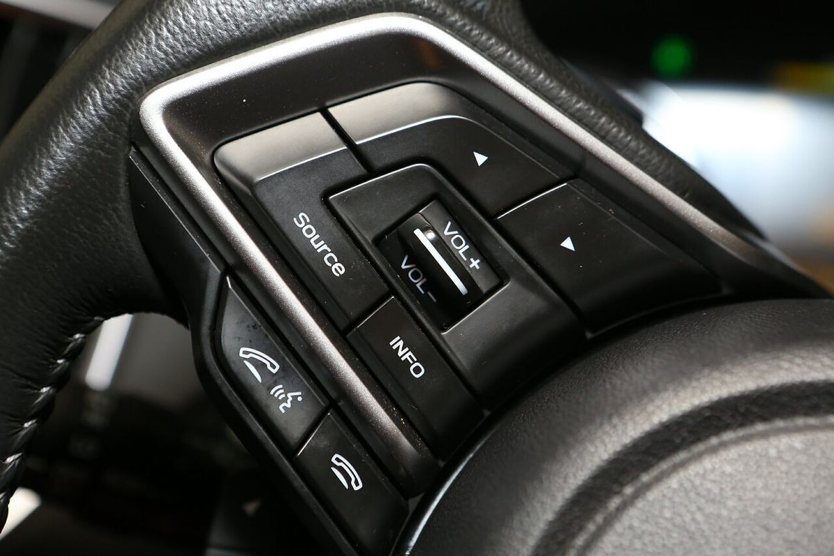 2023 Subaru Forester Hybrid S S5