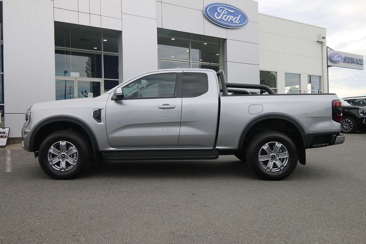 2024 Ford Ranger XLT 4X4 2.0L