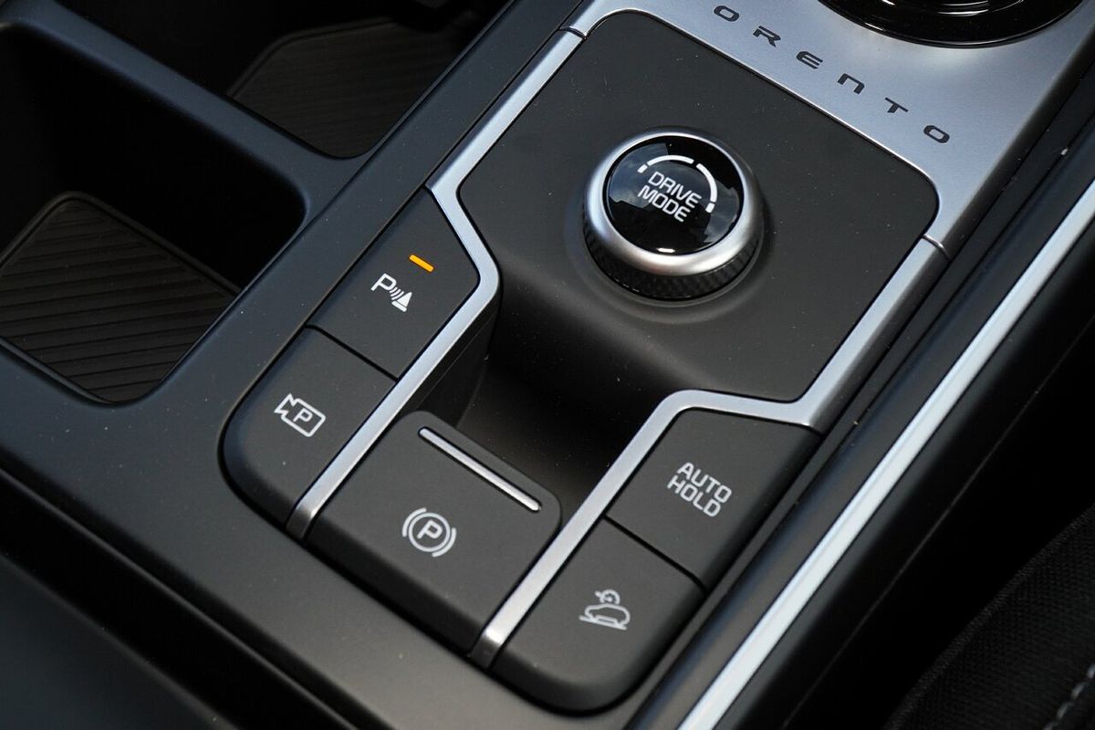 2025 Kia Sorento Sport MQ4 PE