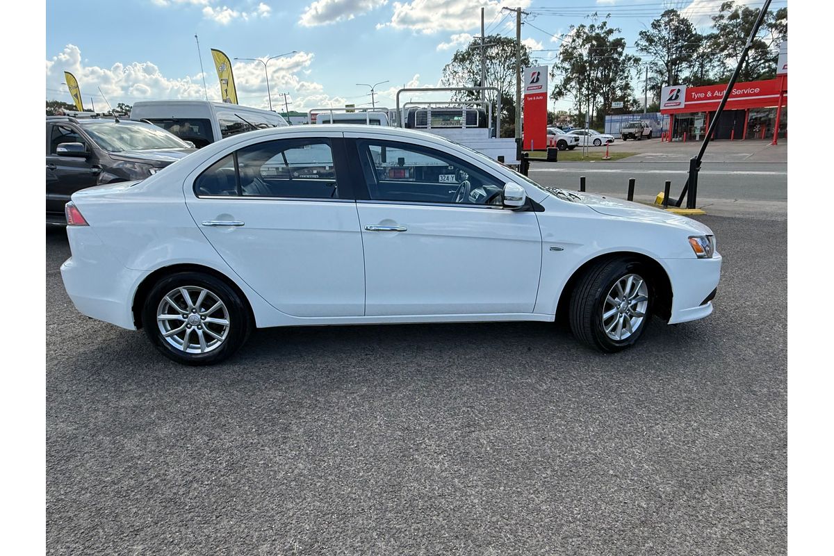 2014 Mitsubishi LANCER LS CJ