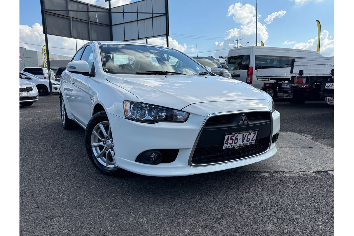 2014 Mitsubishi LANCER LS CJ