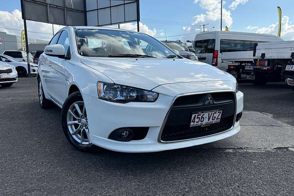 2014 Mitsubishi LANCER LS CJ