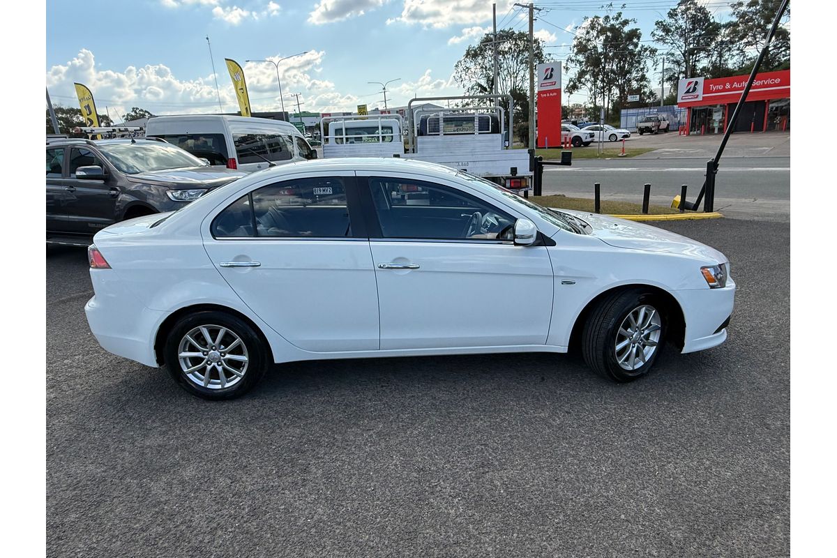 2014 Mitsubishi LANCER LS CJ