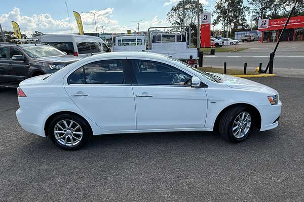 2014 Mitsubishi LANCER LS CJ